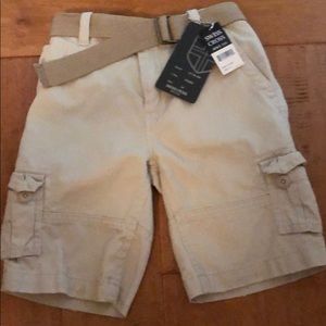 Boys size  4T cargo shorts.